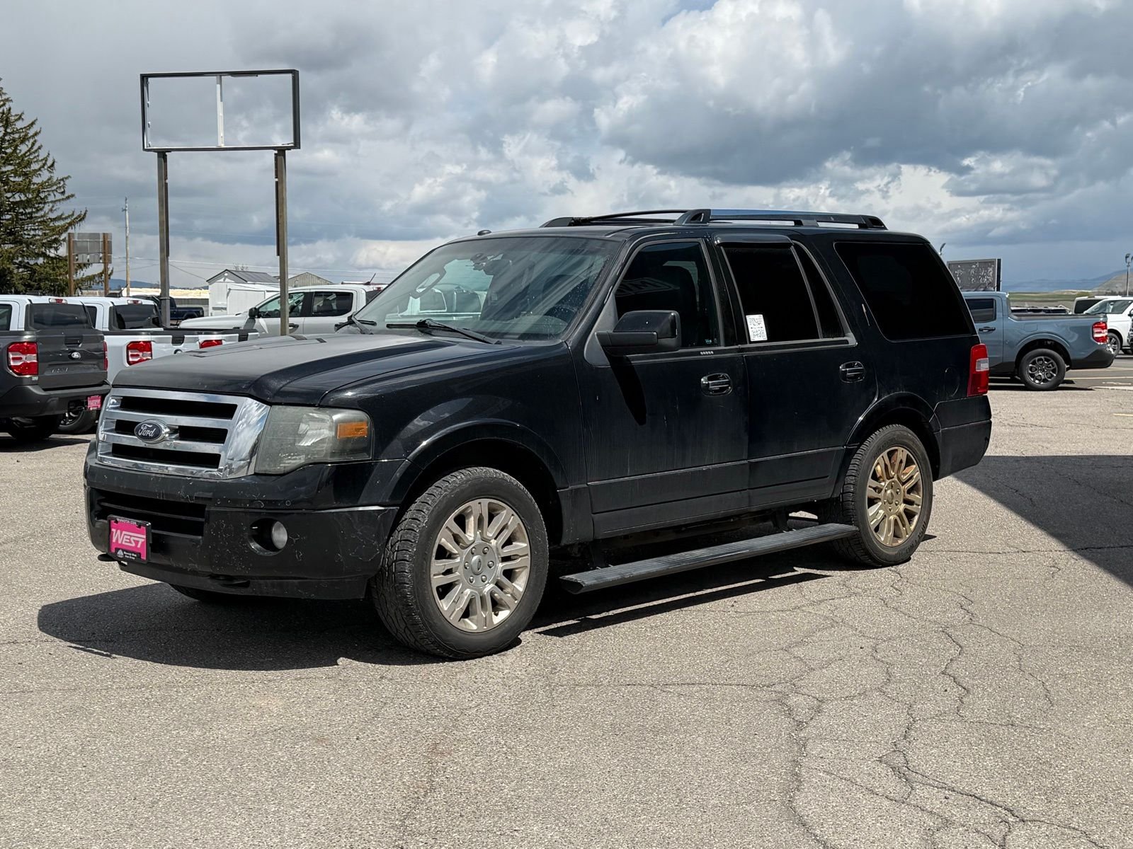 View vehicle photo 5