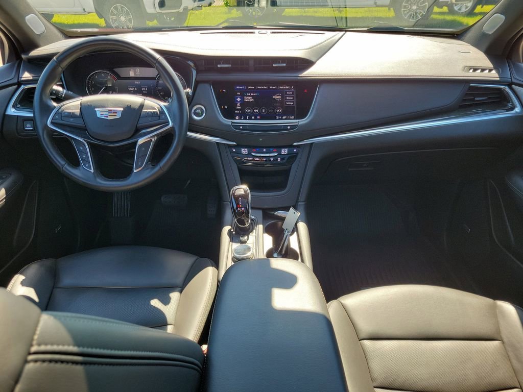 2022 Cadillac XT5 Premium Luxury - Photo 11