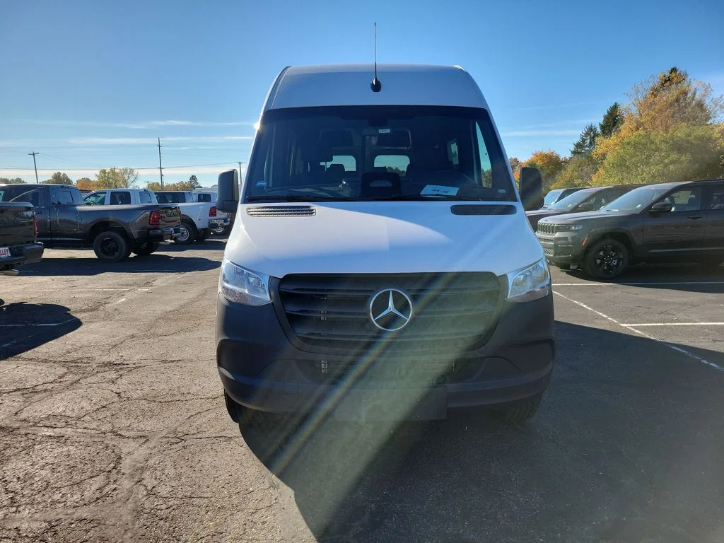 Used 2025 Arctic White Mercedes-Benz 12 Passenger image 27