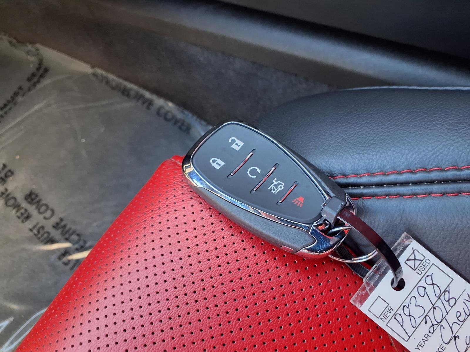 Used 2018 Silver Chevrolet 2LT image 17