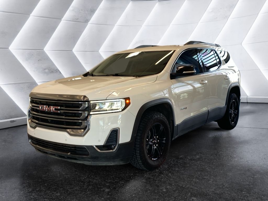 Used 2023 White GMC AT4 image 3
