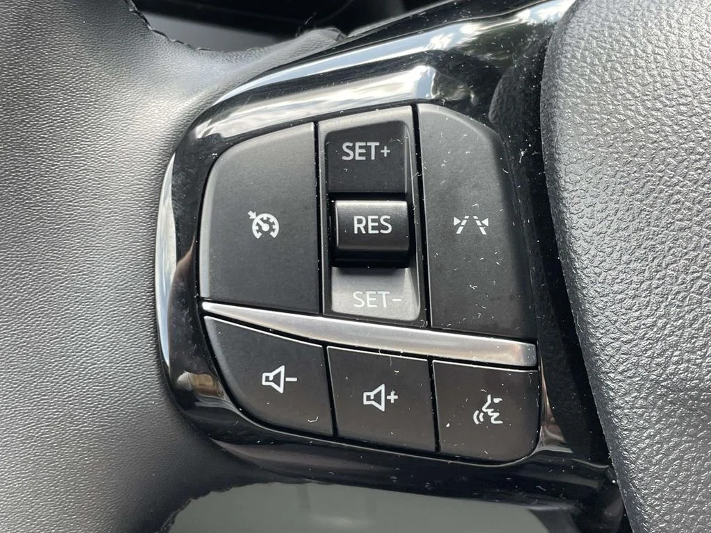 Used 2023 Blue Ford Active image 20