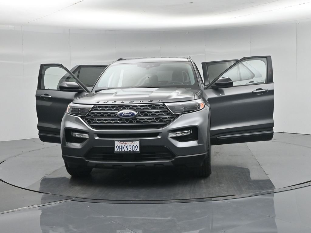 Used 2023 Gray Ford XLT image 34
