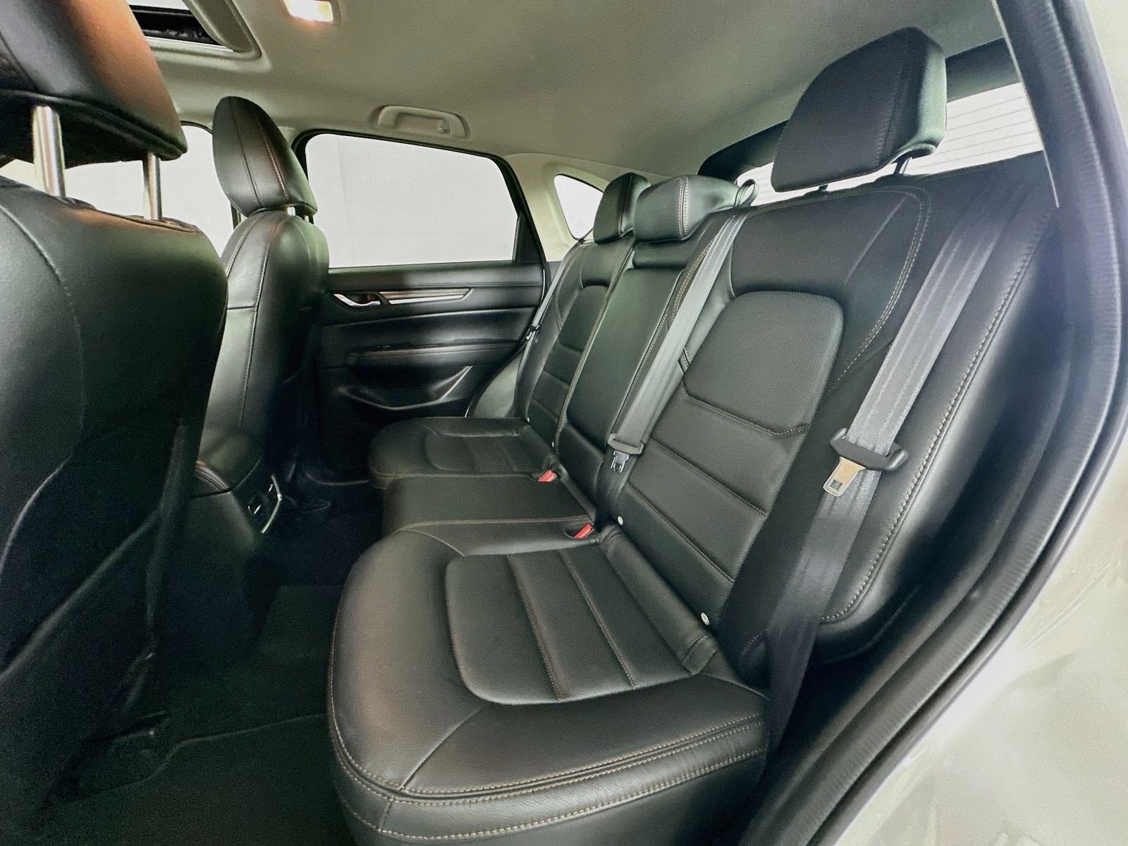 Used 2018 Snowflake White Pearl Mica Mazda Grand Touring One Owner LOW Miles Heated Seats image 26