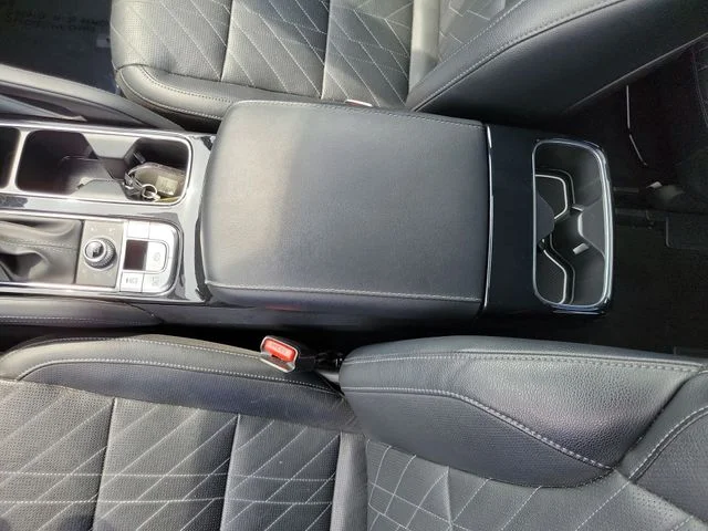 Used 2023 Black Kia EX X-Line image 25