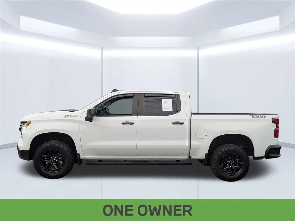 Used 2024 White Chevrolet LT Trail Boss image 2