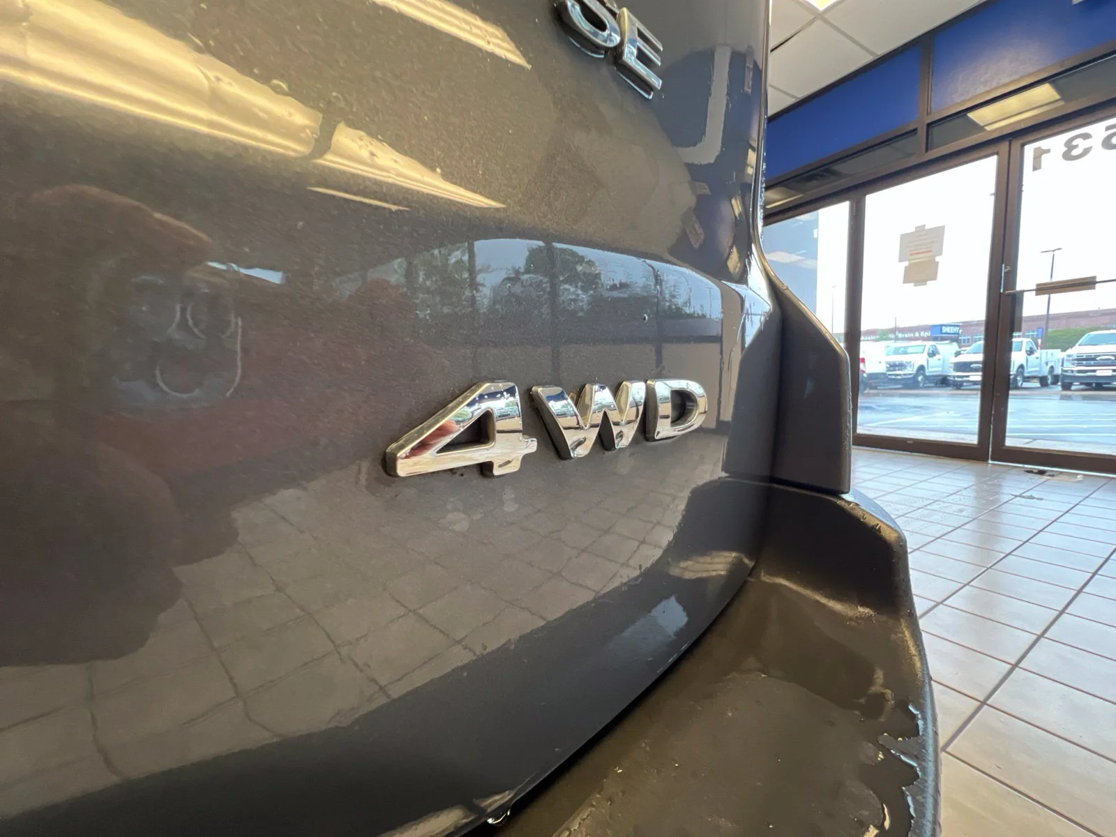 Certified Used 2019 Smoke Metallic Ford SE image 27
