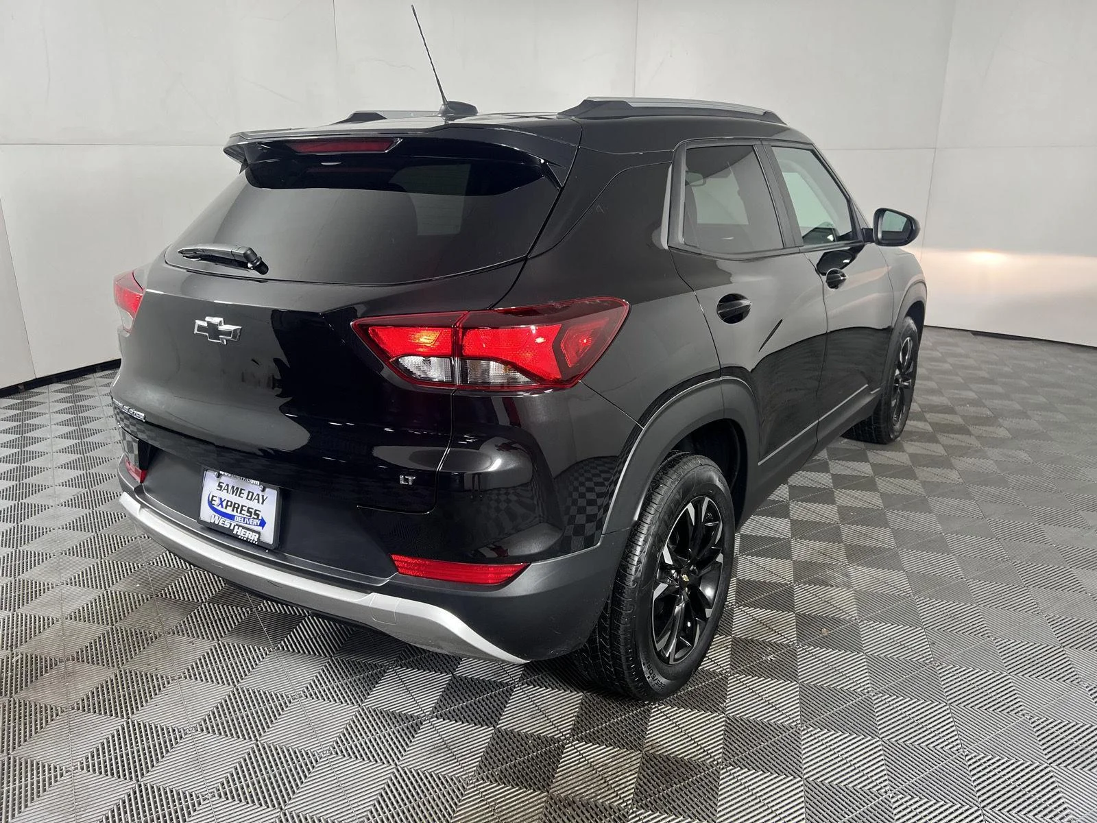 Used 2023 Black Metallic Chevrolet LT image 20