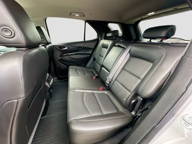 Used 2020 Silver Chevrolet Premier image 22