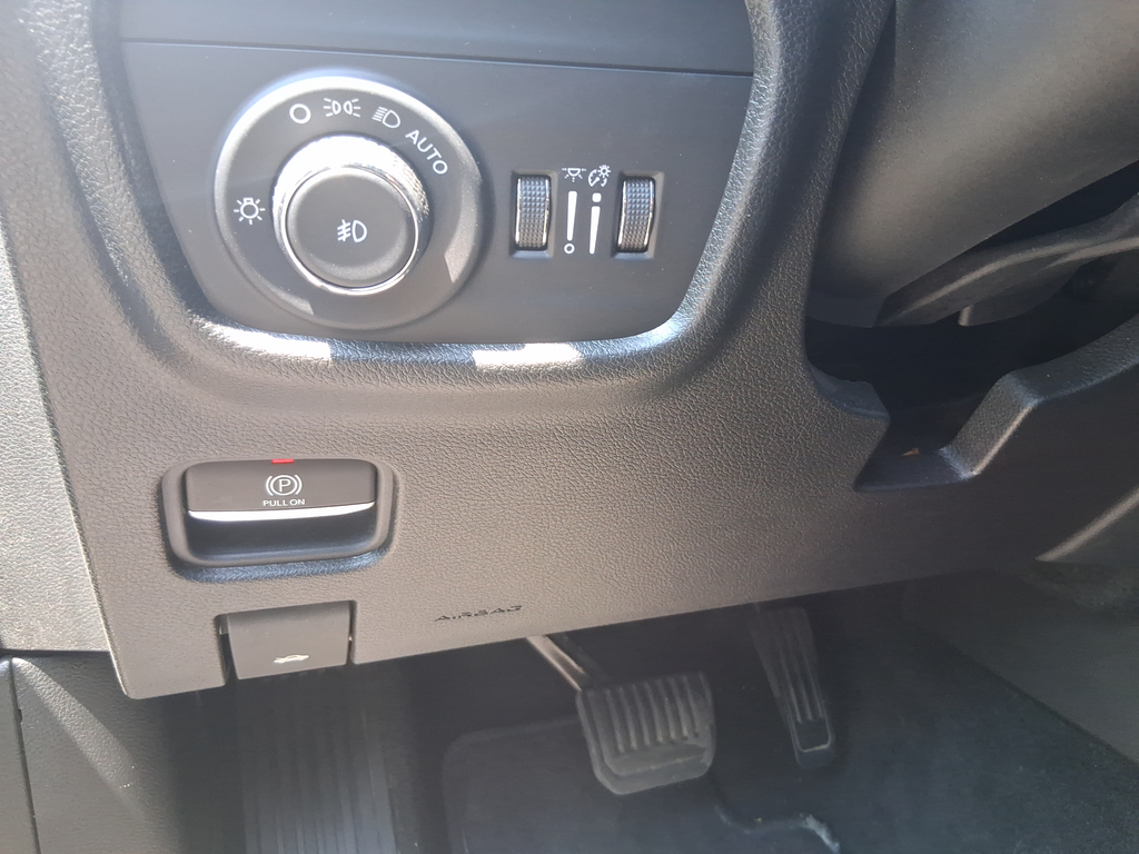 Used 2022 Gray Jeep Limited image 26