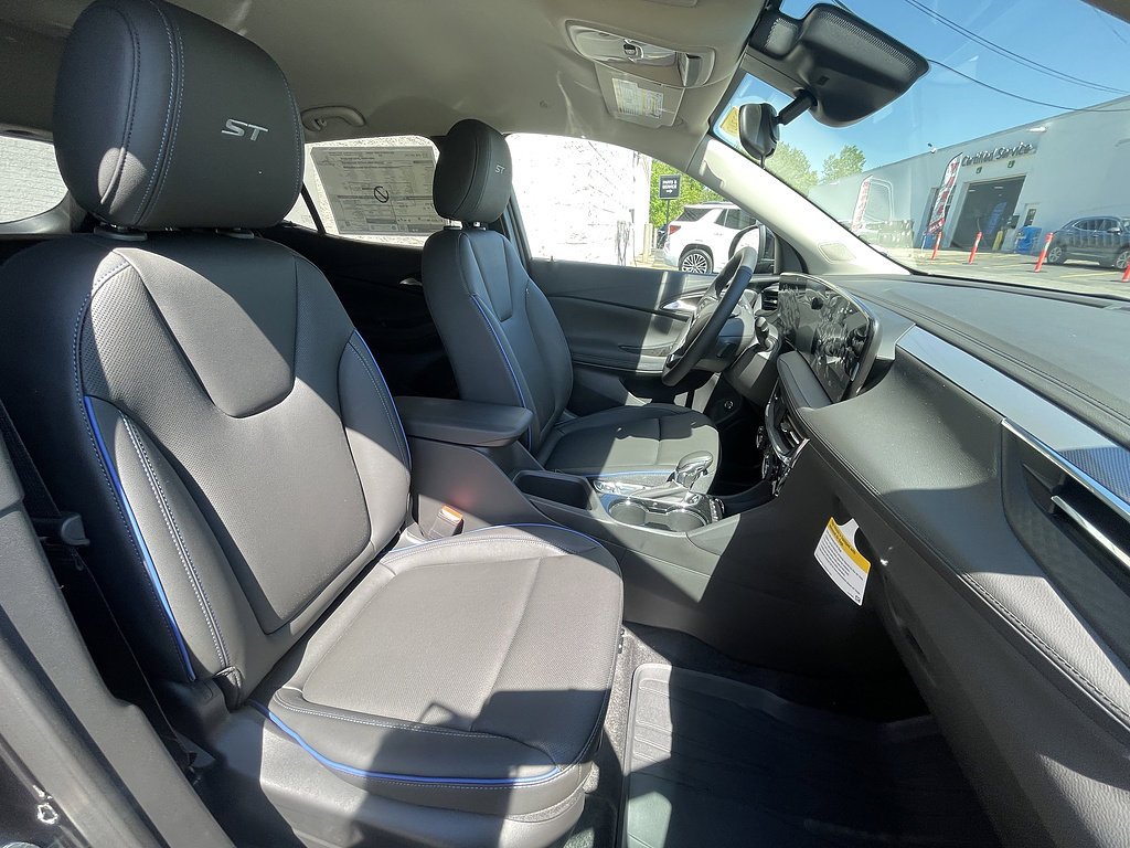 2026 Buick Encore GX Sport Touring - Photo 18