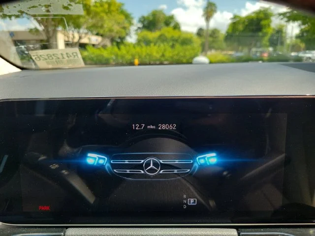 Used 2022  Mercedes-Benz GLA 250 image 28