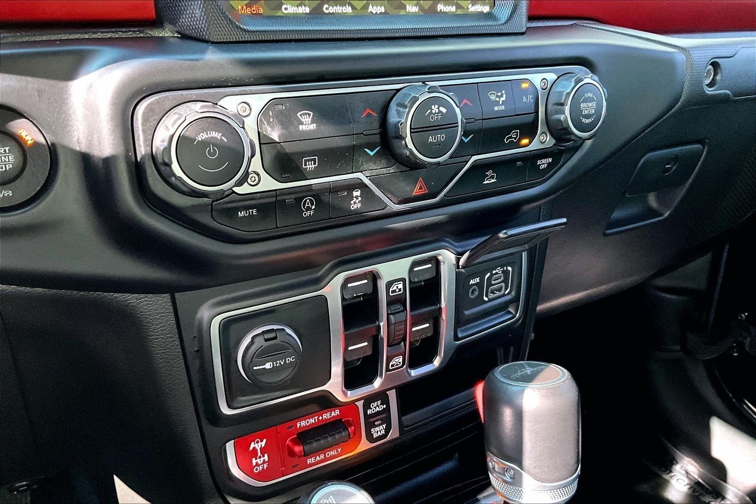 Used 2022 Black Jeep Rubicon image 33