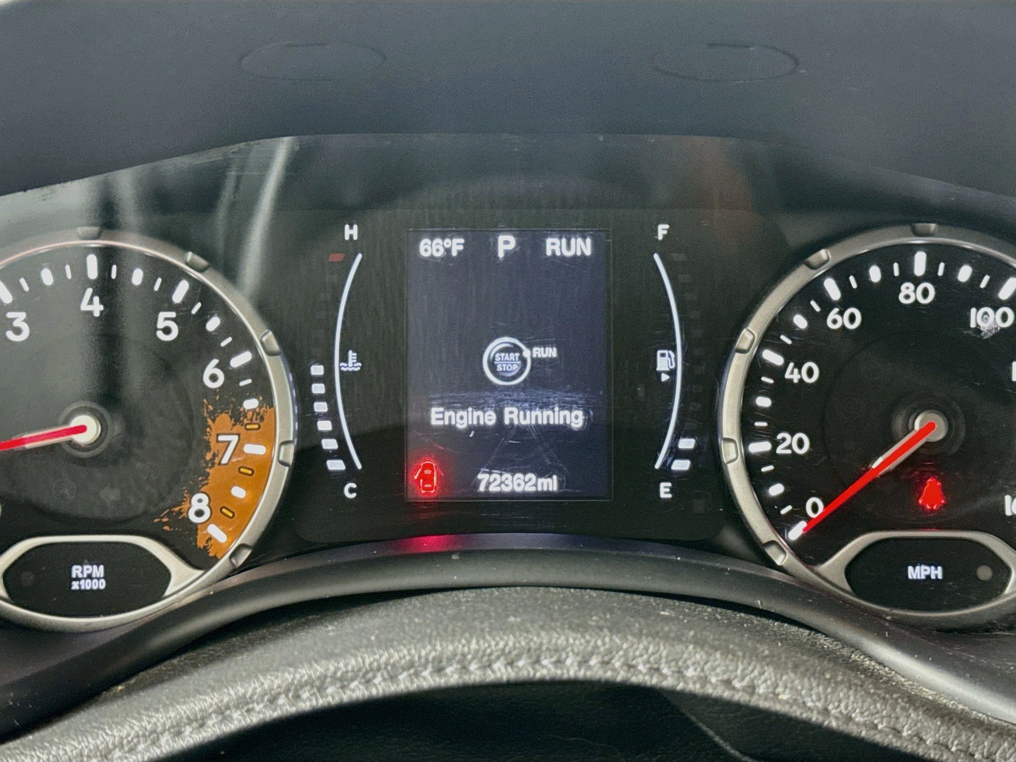 Used 2017 Omaha Orange Jeep Latitude image 12