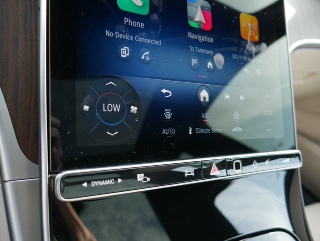 New 2026 Polar White Mercedes-Benz C 300 image 35
