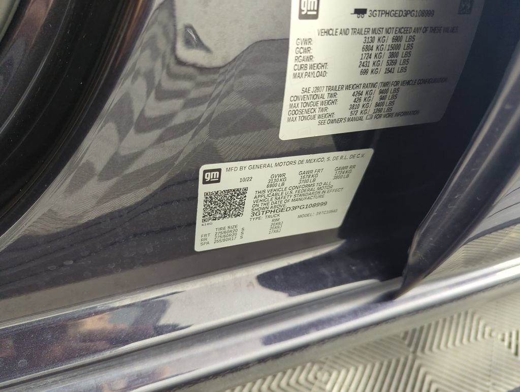Used 2023 Titanium Rush Metallic GMC Denali image 38