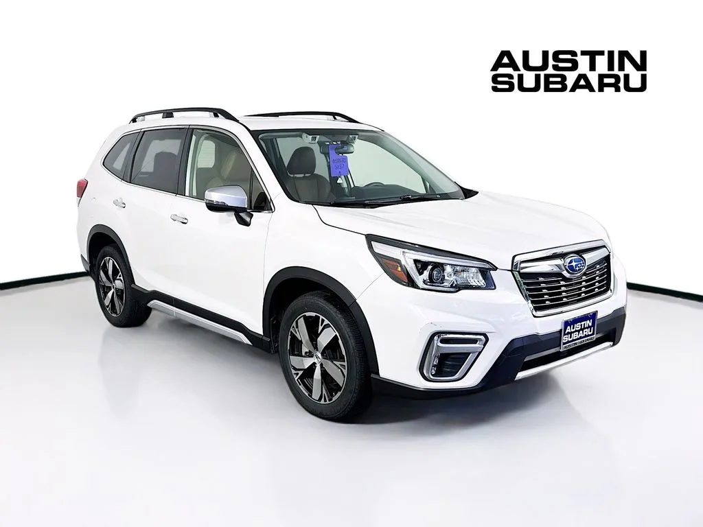 2019 Subaru Forester Touring's photo