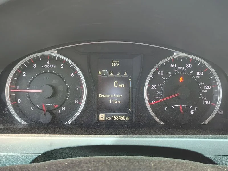 Used 2017 Gray Toyota SE image 15