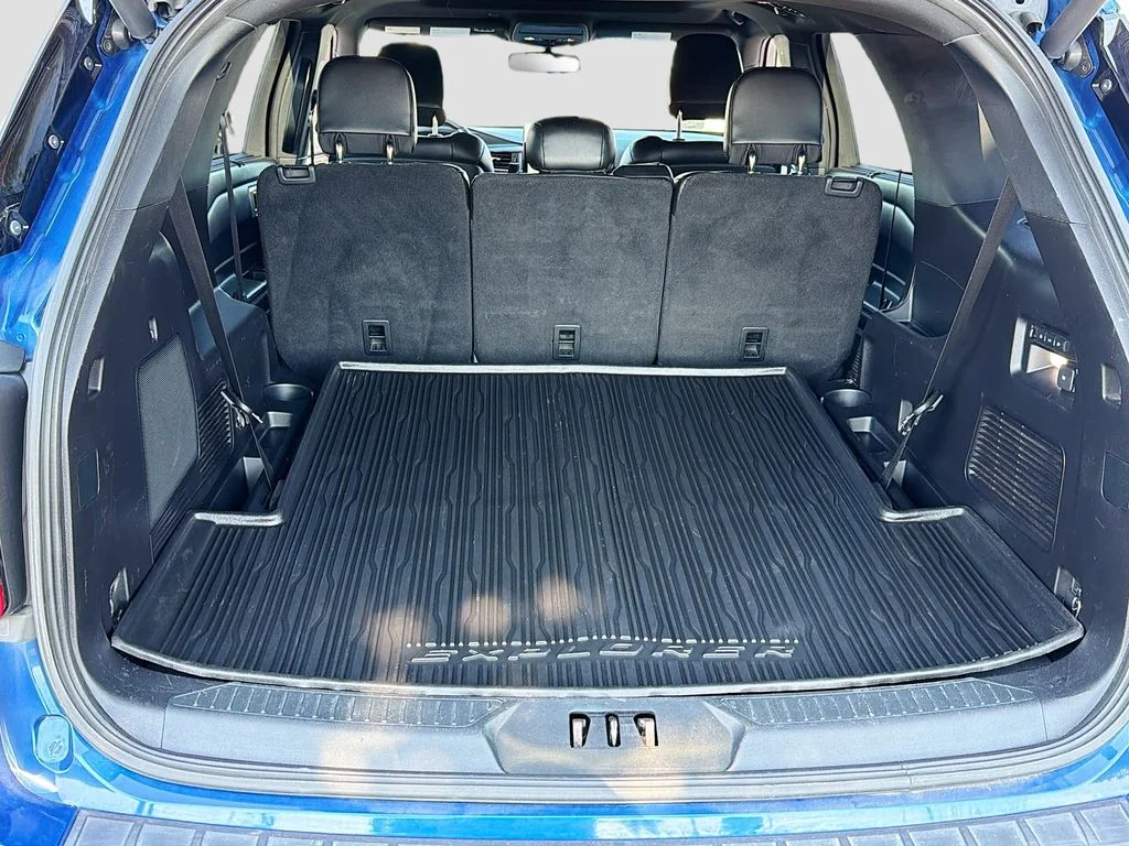 Used 2020 Blue Metallic Ford ST image 33