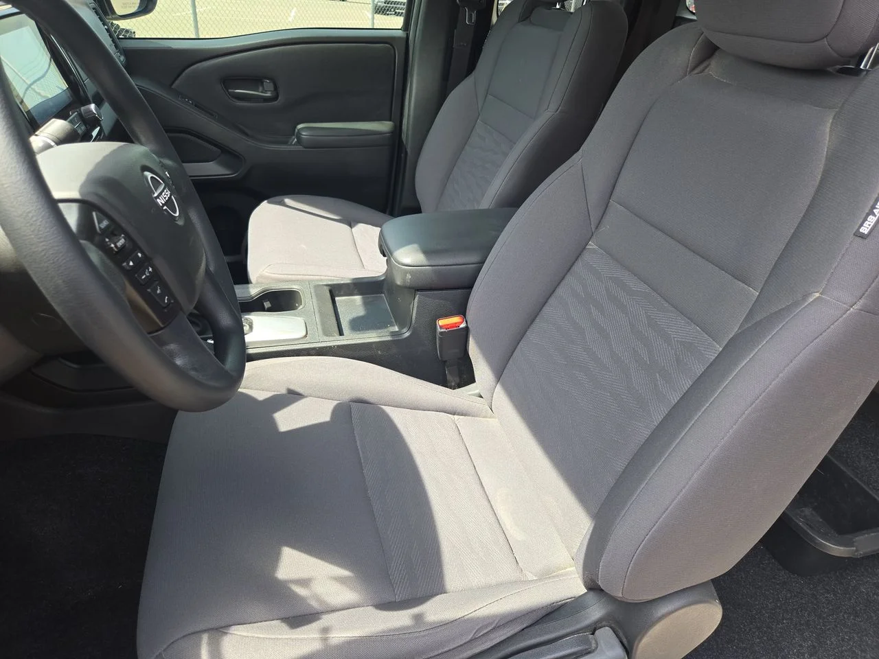 Used 2023 Glacier White Nissan S image 17