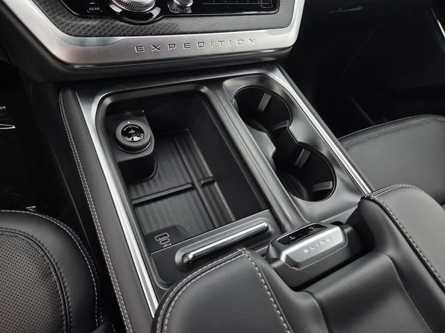 New 2026 Agate Black Metallic Ford Platinum® image 34