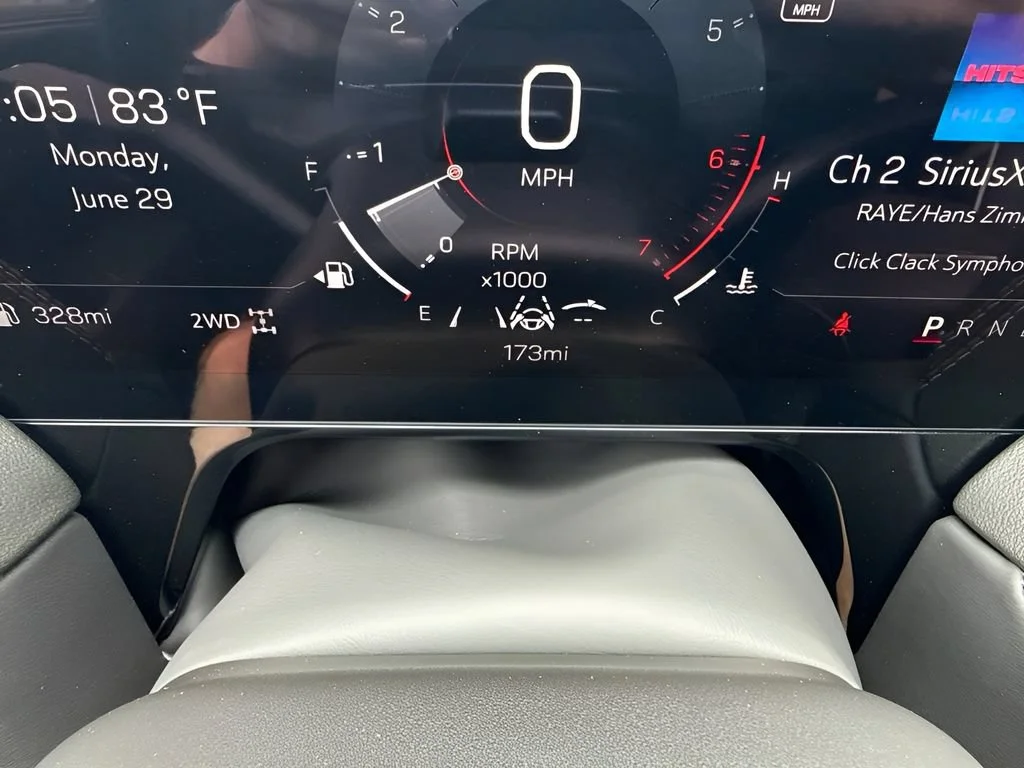 2026 GMC Yukon XL AT4 Ultimate - Photo 31