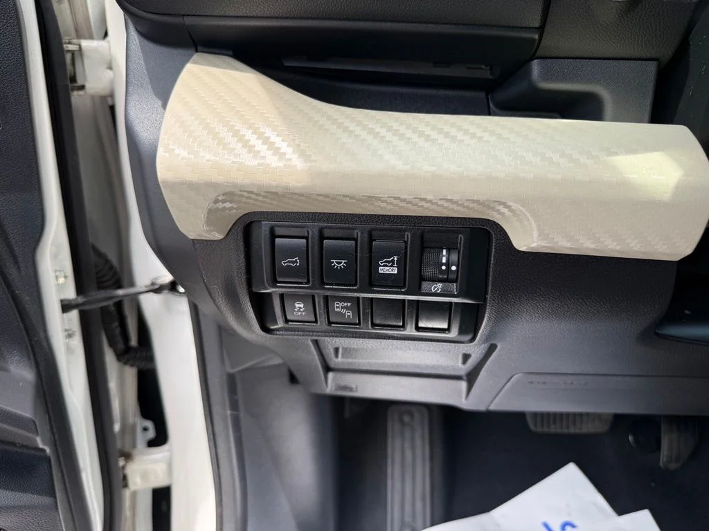 Used 2020 White Subaru Premium image 14
