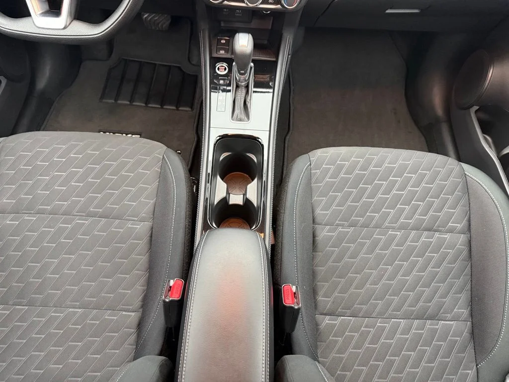 Used 2024 Gray Nissan SV image 28