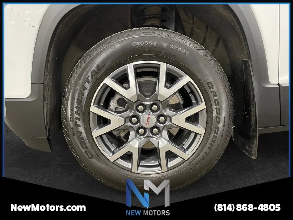 Used 2023 Summit White GMC SLT image 14