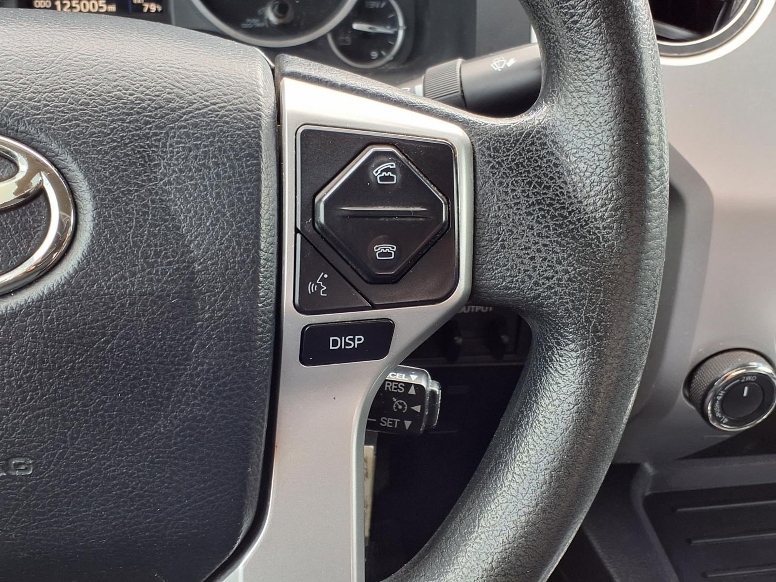 Used 2017 MAGNETIC GRAY MET Toyota SR5 image 23