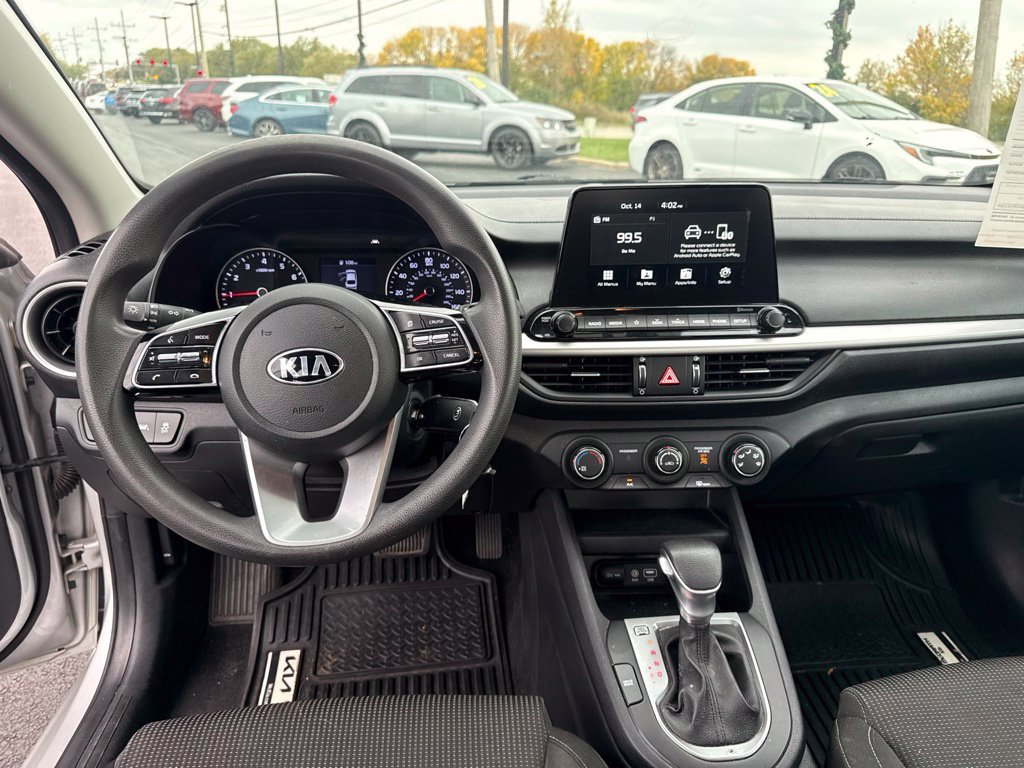 Used 2021 Silver Kia LXS image 10