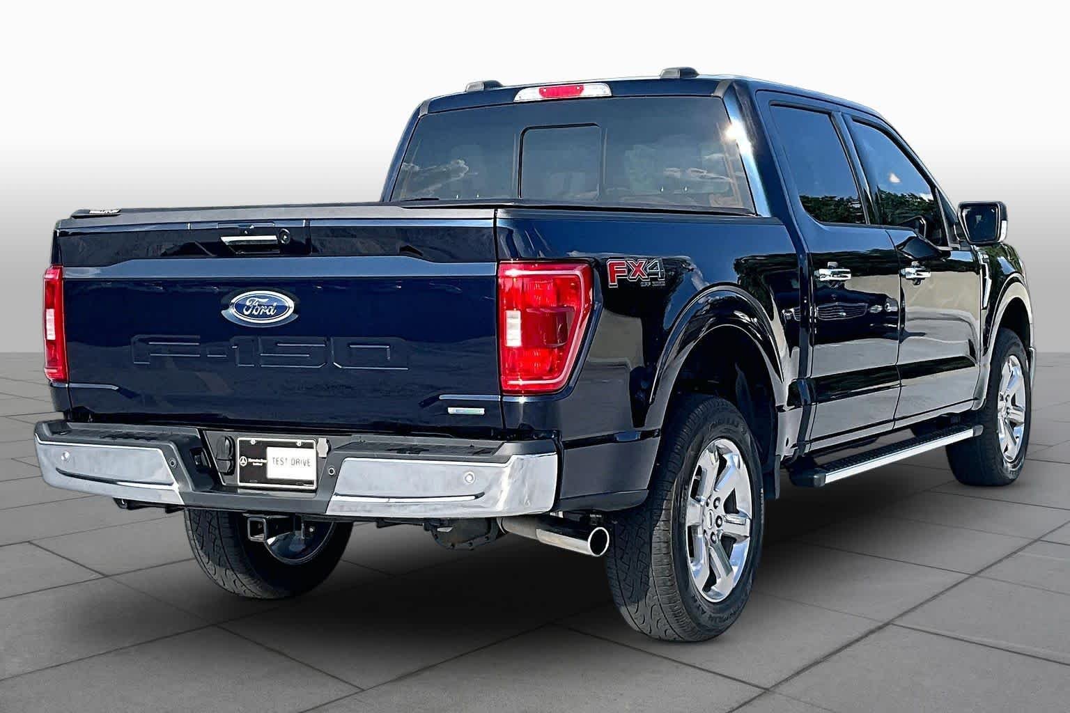 Used 2023 Antimatter Blue Metallic Ford XLT image 12
