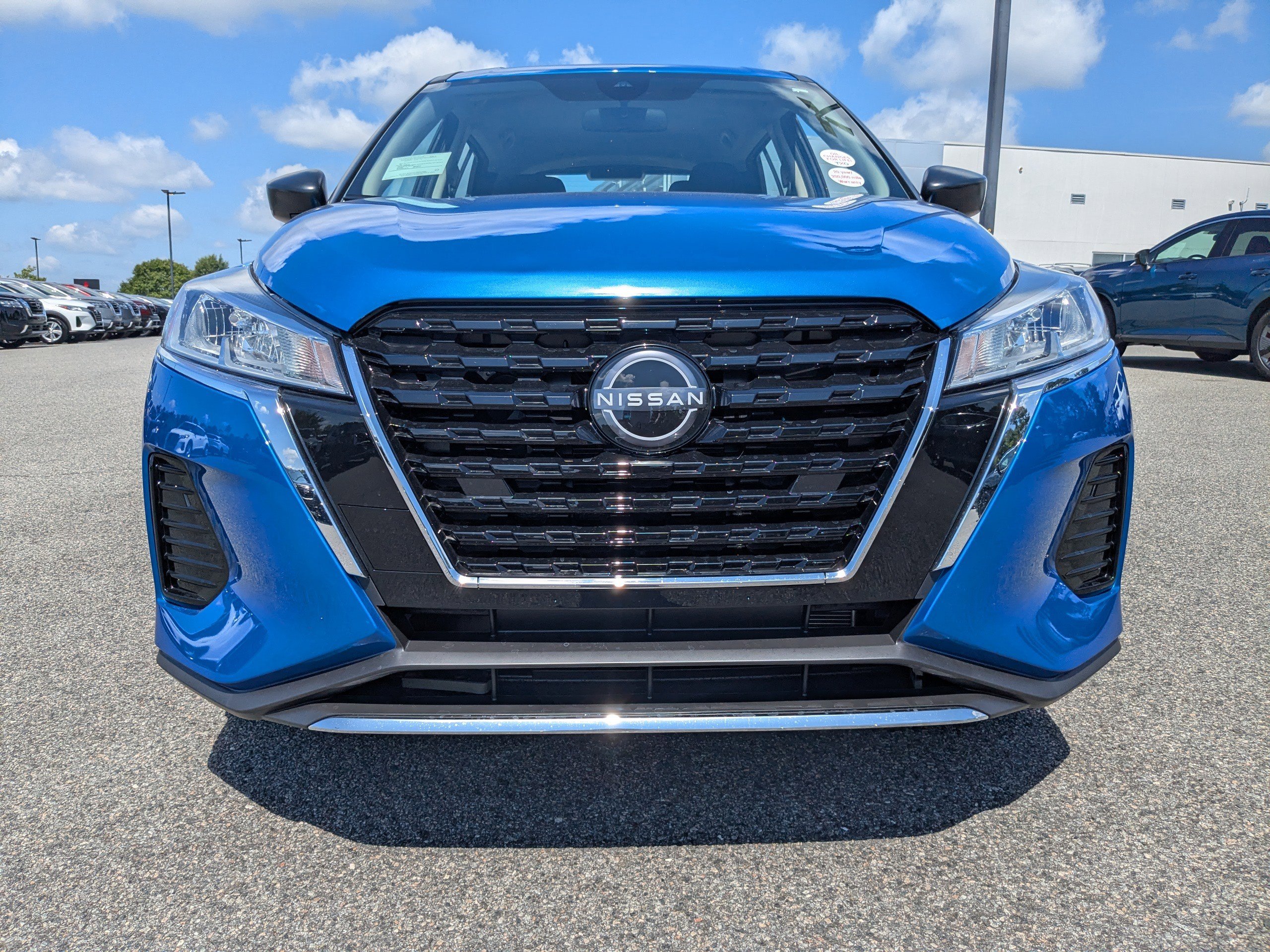 2025 Nissan KICKS PLAY Base - Photo 9