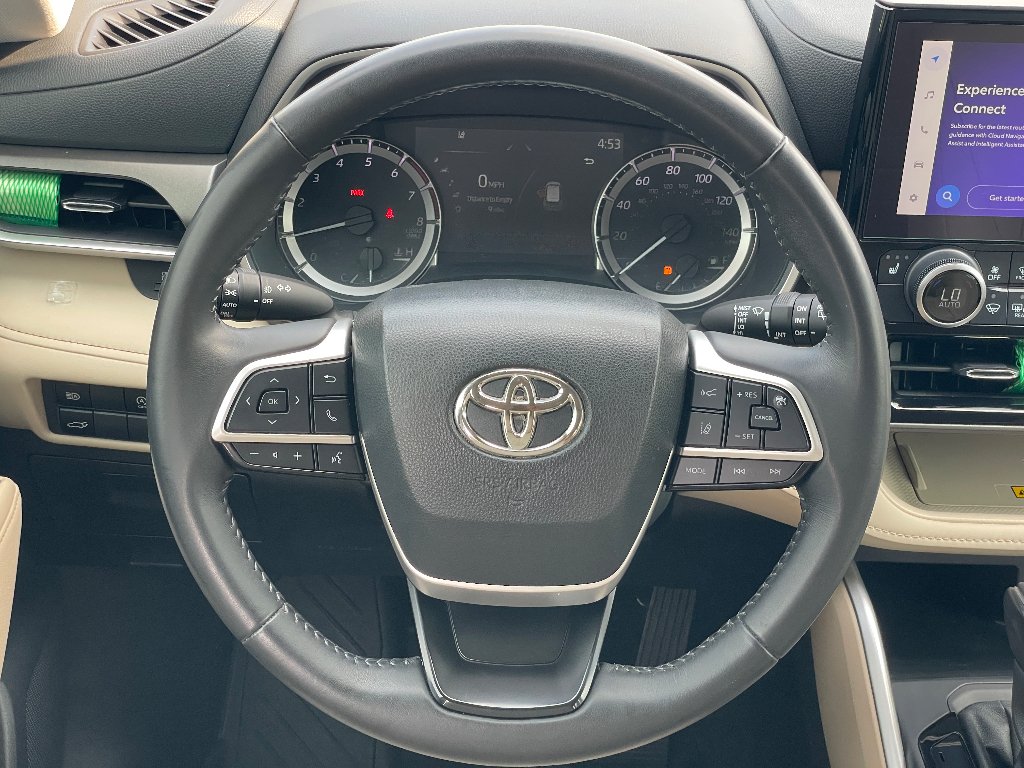 Used 2024 Midnight Black Metallic Toyota XLE image 5