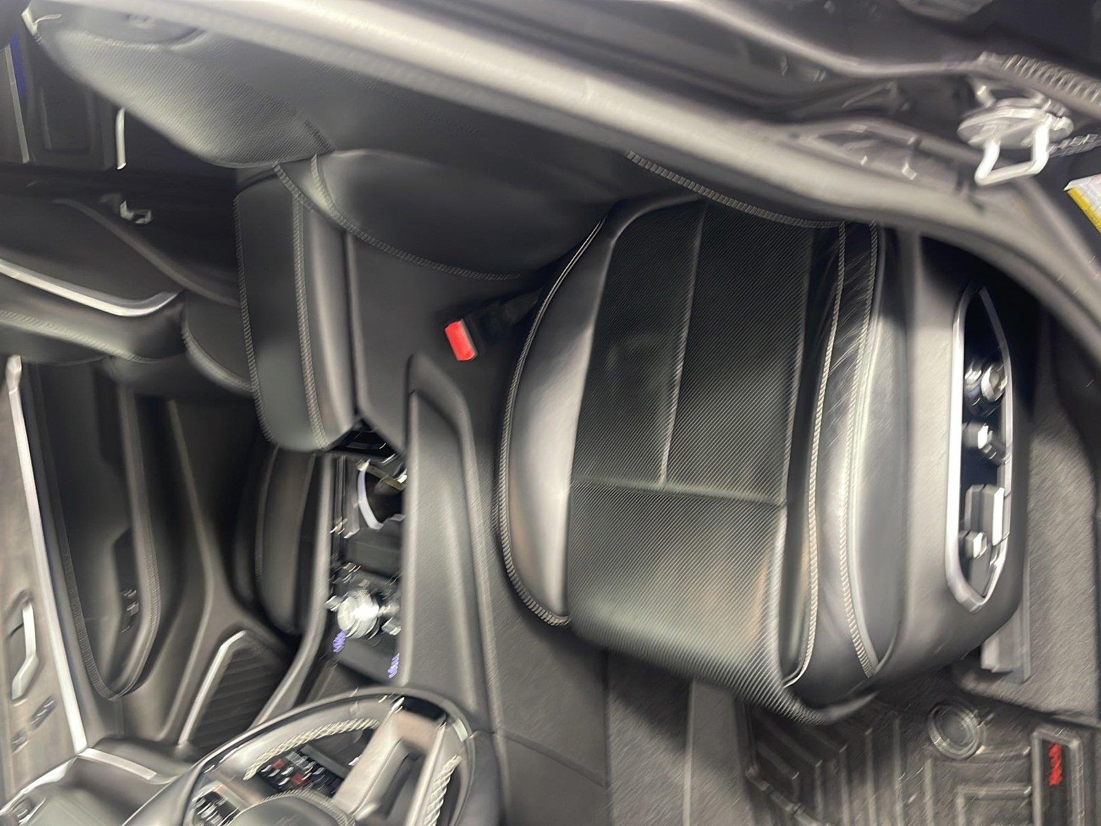 Used 2022 Baltic Gray Metallic Clearcoat Jeep Overland image 12