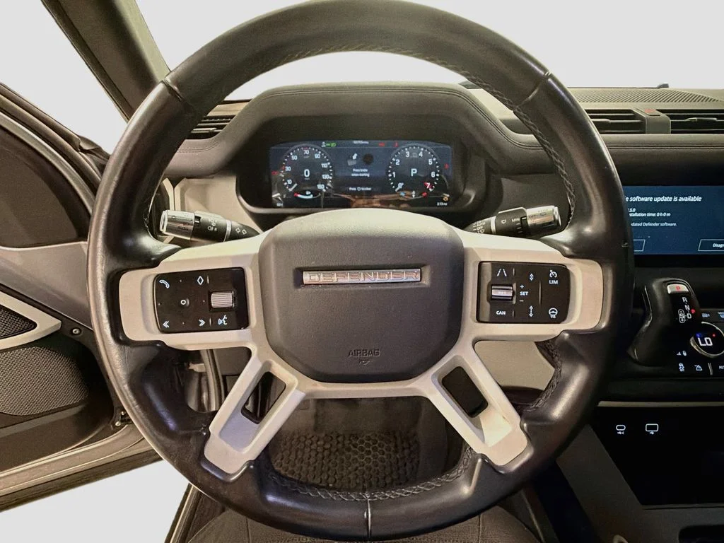 Used 2021 Eiger Grey Metallic Land Rover SE image 12