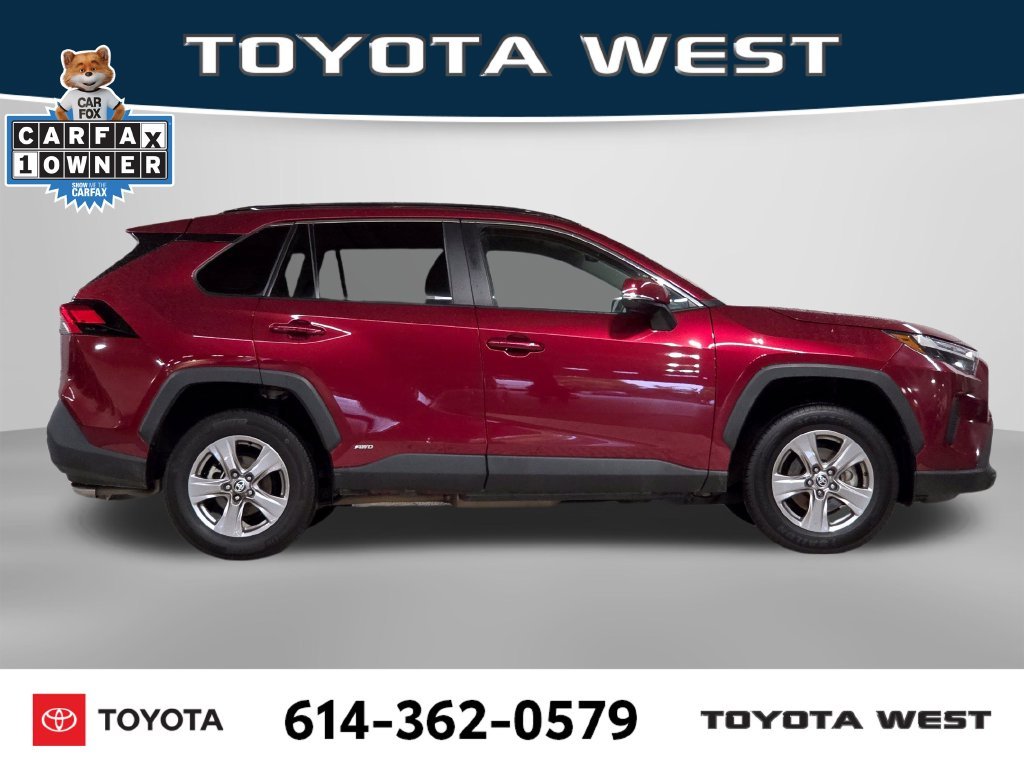 Used 2025 Red Toyota XLE image 4