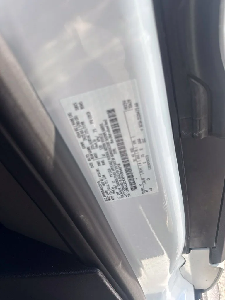 Used 2023 White Ford XL image 31