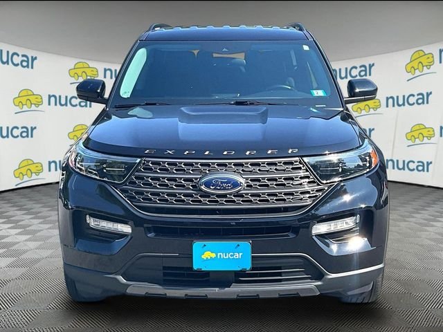 Used 2023 Black Ford XLT image 3