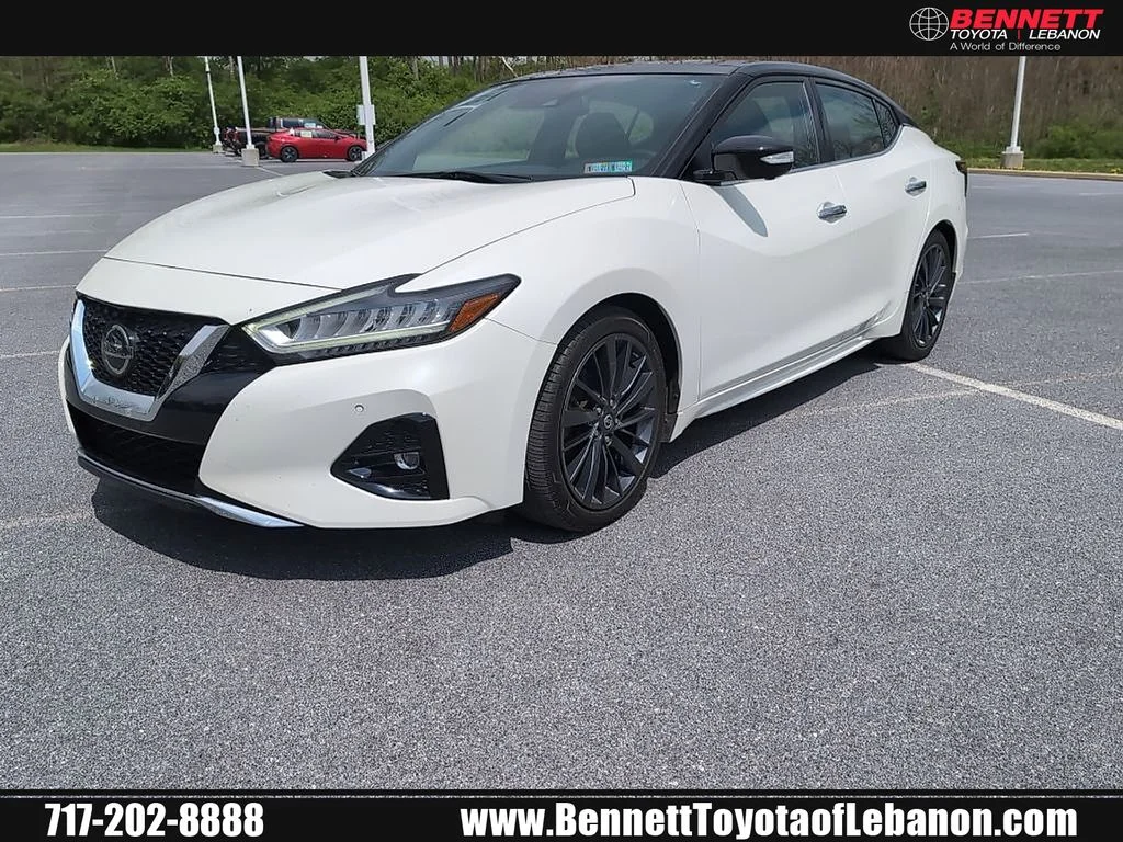 2019 Nissan Maxima Platinum's photo