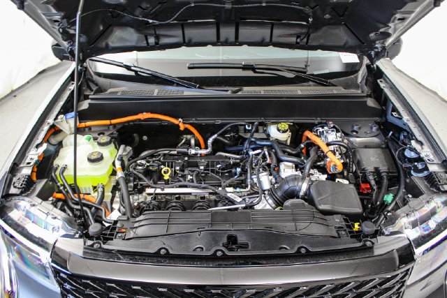 New 2026 Carbonized Gray Metallic Ford Lariat® image 26