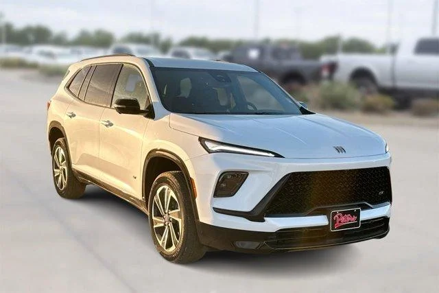 2026 Buick Enclave Sport Touring's photo