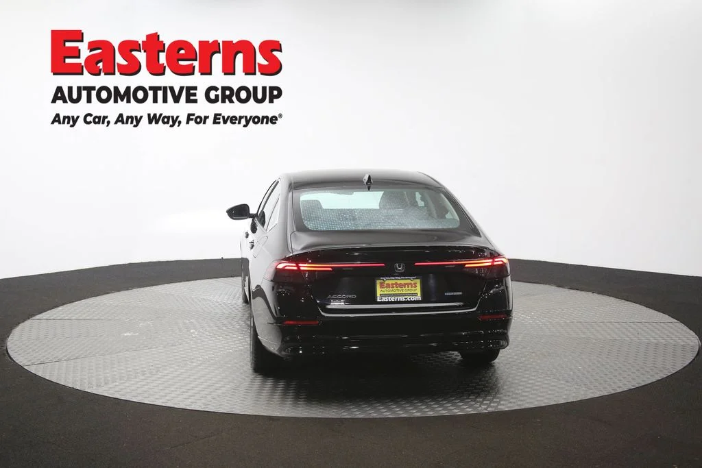 Used 2024 Black Honda EX-L image 39