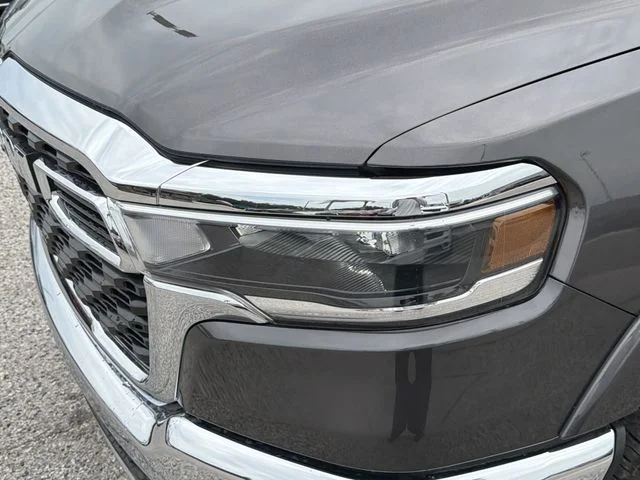 New 2026 Granite Crystal Metallic Clear-Coat Exterior Paint RAM Big Horn/Lone Star image 8