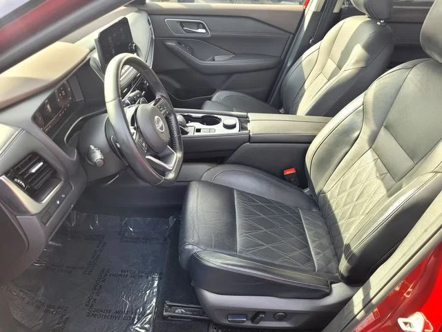 2022 Nissan Rogue Platinum - Photo 17