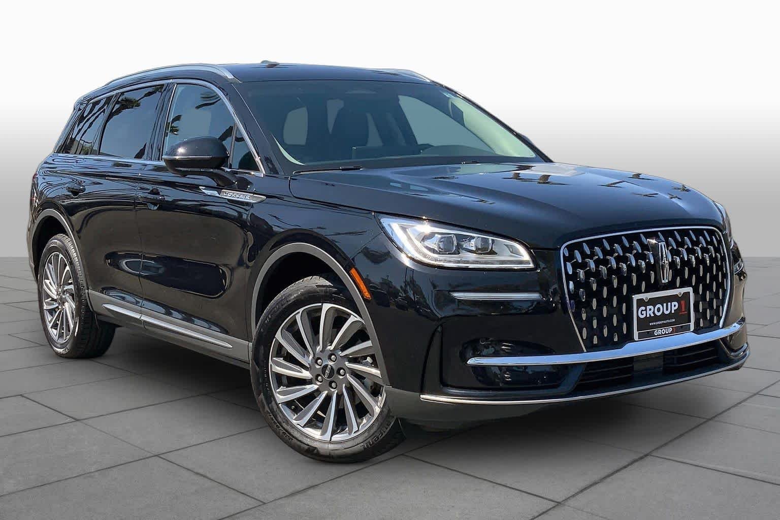 Used 2024 Infinite Black Metallic Clearcoat Lincoln Reserve image 2