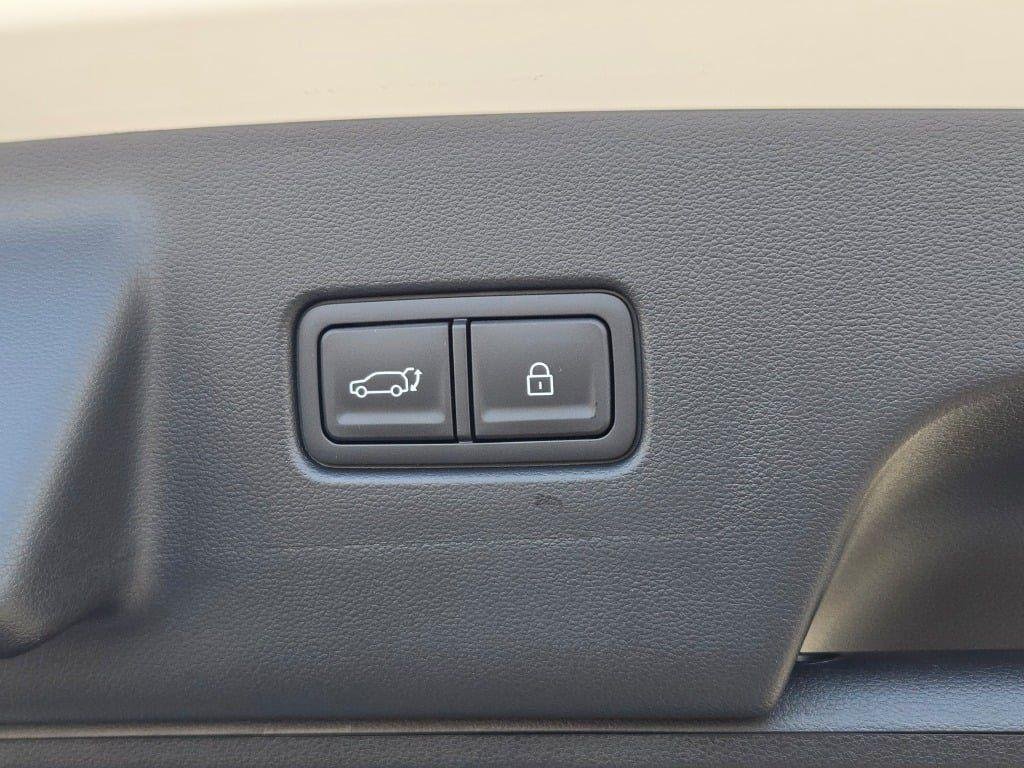 New 2026 White Hyundai Calligraphy AWD image 20