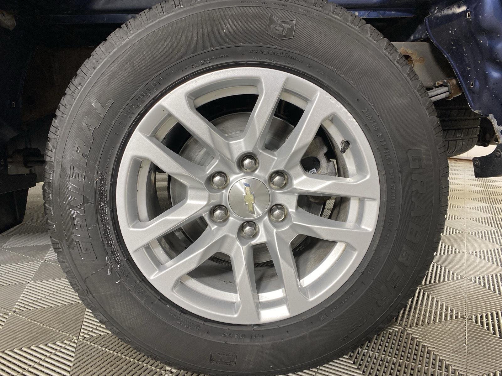 Used 2019 Northsky Blue Metallic Chevrolet LT image 9