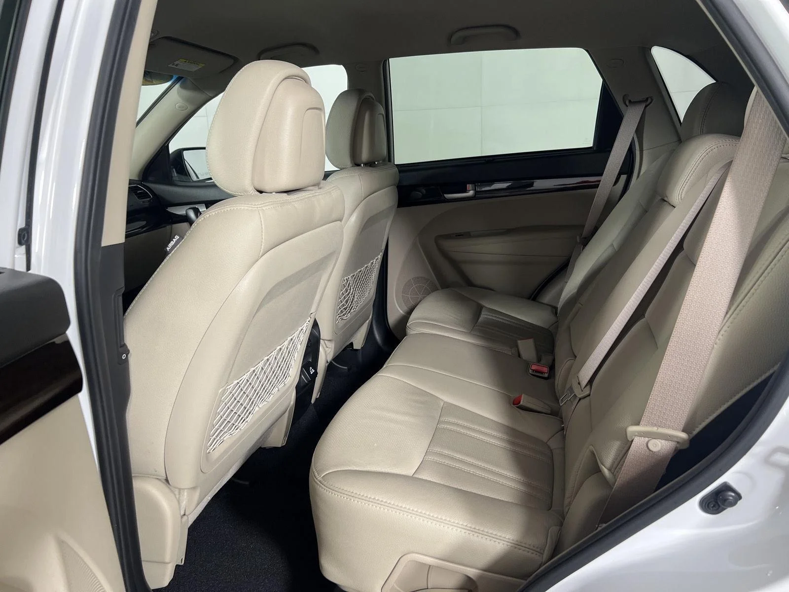 Used 2015 Snow White Pearl Kia EX image 9