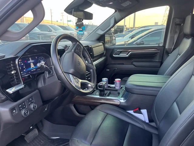 Used 2024 Slate Gray Metallic Chevrolet LT Trail Boss image 9